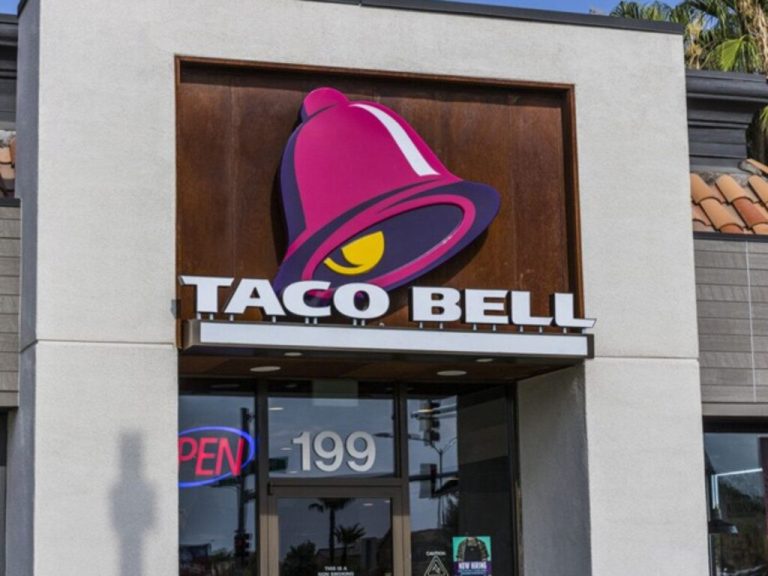 Hundreds of Taco Bell staff in limbo after seven Australian restaurants suddenly close
