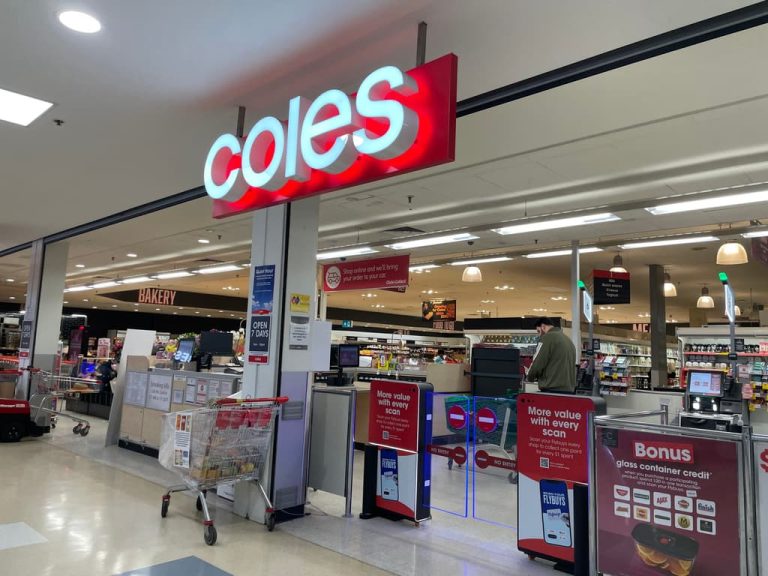 Coles leads late-year retail rush with $250m shopping centre sell-off